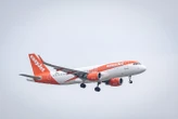 EasyJet suspend un pilote qui errait nu et ivre dans un hôtel de luxe