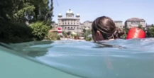 « Violence transphobe » : une femme transgenre évacuée d’une zone naturiste réservée aux femmes dans une piscine à Berne