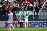 Ligue 2 : le festival du Red Star, qui étrille Guingamp sur son terrain (0-4)