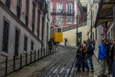 Portugal : le célèbre funiculaire de Lisbonne déraille, plusieurs morts et une vingtaine de blessés