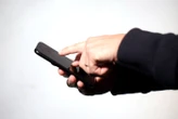 Les smartphones vont désormais avoir une étiquette indiquant leur réparabilité et leur durabilité