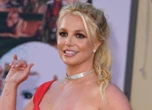 « C’était un honneur » : Britney Spears se filme en pleine soirée pyjama avec Kim et Khloe Kardashian
