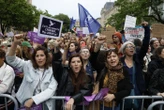 Affaire Lyhanna : 150 associations appellent à manifester chaque lundi devant les tribunaux et le ministère de la Justice