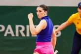 Roland-Garros : Elsa Jacquemot rejoint Loïs Boisson, il y aura une Française en 8es de finale