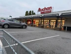 « J’ai fait de la m… » : après avoir poignardé son rival, il se cache dans la chambre froide d’un supermarché