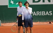 Roland-Garros : porté par le public, le duo Mahut-Herbert se qualifie pour la finale