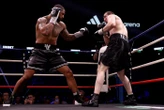 Boxe : Tony Yoka gagne le combat de sa reconstruction contre Arslan Yallyev