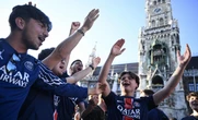 « C’est un jour historique » : au cœur de la fan-zone avec les supporters du PSG avant la finale contre l’Inter