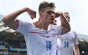 Euro 2021 : le nez en sang, le Tchèque Patrick Schick réussit son pénalty