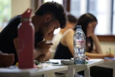 Report des oraux du bac, annulation des cours, fermeture des écoles… Les pistes envisagées par le ministre de l’Éducation nationale en cas de canicule