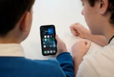 Instagram : comment la plate-forme resserre les mailles du filet de protection des mineurs