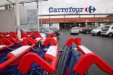 Yvelines : deux voleurs se font enfermer dans le magasin Carrefour pour le piller
