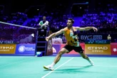 Mondiaux de badminton : Héroïque, Toma Junior Popov sauve 2 volants de matchs puis se qualifie au 2e tour
