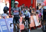 Vuelta 2025 : Jasper Philipsen règle le sprint et prend le premier maillot rouge