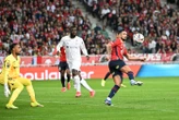 Ligue 1 : la vidéo du but plein de culot en aile de pigeon de Rémy Cabella pour sa dernière avec Lille