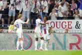 Ligue 1 : « Je le séquestre », l’humour de Moussa Niakhaté prêt à tout pour garder Malick Fofana à l’OL