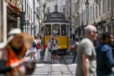 Baisse des impôts et augmentation des retraites, les très bonnes recettes économiques du Portugal