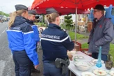 Croix de calvaire suspecte, obus et militaires en civil : en patrouille avec les gendarmes sur la plus grande brocante de l’Oise