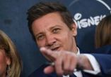 Jeremy Renner, star des films « Avengers », accusé de harcèlement sexuel par la réalisatrice Yi Zhou