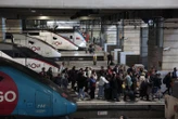 SNCF : le trafic des TGV atlantique interrompu au départ de la gare Montparnasse, un train a percuté un obstacle à Massy