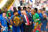 « Je pensais qu’il allait quitter la scène » : les joueurs de Chelsea surpris par la présence de Trump sur le podium