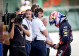 F1, GP d’Espagne : la vidéo de l’incroyable écart de Verstappen pour percuter Russell en fin de course