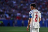 « Hakimi on est avec toi » : des pancartes de soutien au capitaine du Maroc accusé de viol lors du match face à Haïti