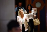 « Comment peut-on imaginer une candidate avec un bracelet électronique ? » : la classe politique réagit après la condamnation de Marine Le Pen