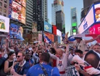 Coupe du monde 2026 : « Notre Mondial commence enfin ! », les supporters des Bleus ont envahi Times Square, à New York