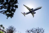 Des tonnes de kérosène déversées par un avion sur des maisons : Delta Airlines va payer 78 millions de dollars