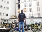 Paris : Anne Hidalgo décerne la médaille Grand Vermeil à Fousseynou Samba Cissé, sauveteur héroïque l’incendie