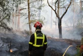 L’étincelle d’une disqueuse, lors de travaux sur l’A6, aurait déclenché le premier incendie à Fontainebleau, les ouvriers mis en examen
