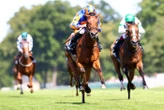Prix de Diane : Diamond Necklace nouvelle reine de Chantilly