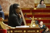 « Une noire n’a rien à faire à ce poste » : la députée Nadège Abomangoli dépose plainte après des insultes racistes et sexistes