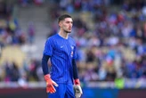 Coupe du monde 2026 : « Malheureusement il faut passer par là », le difficile bizutage en chanson de Robin Risser