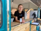 « Pour nous, ce n’est pas seulement un bar » : dans l’Eure, le Bistrot FMR trace sa route