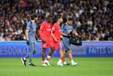 « Je ne pense pas que ce soit si grave que ça » : Ousmane Dembélé se veut rassurant après sa sortie sur blessure