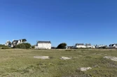 « Il ne faut pas se leurrer » : les opposants à la réhabilitation du grand hôtel des dunes de Plobannalec-Lesconil se mobilisent