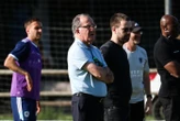 Paris FC : François Ferracci annonce son départ aux joueurs, Marco Neppe promu par les dirigeants
