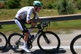 Tour Auvergne-Rhône-Alpes : Del Toro remporte une étape folle marquée par une chute, une remontada et un coup de mou de Seixas