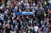 Israël annonce avoir identifié les corps de deux otages supplémentaires, Tamir Adar et Aryeh Zalmanovich