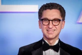 Canal + : Maxime Saada « assume » sa réponse à la tribune anti-Bolloré, mais nie toute « liste noire »