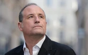 « J’ai voulu sauter du sixième étage » : patron d’une PME, Luc Larry a dû déposer le bilanÉcouter