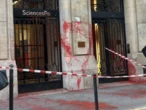 Paris : du faux sang déversé sur la façade de Sciences-po, une plainte déposée et une enquête ouverte