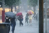 Orages : Paris frappé par d’impressionnantes chutes de grêle