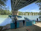 Un barrage contre le plastique : à Toulouse, Plastic Vortex va repêcher des tonnes de déchets dans la Garonne