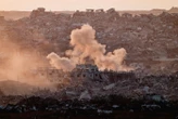 Gaza : au moins 30 morts dans des raids israéliens sur Nousseirata, selon la Défense civile