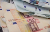 Trafic de fausse monnaie : les billets contrefaits importés d’Italie étaient écoulés en France via les réseaux sociaux