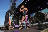 « Ici, je m’habille comme je veux » : au festival Yardland 2025, les fans de rap se lâchent
