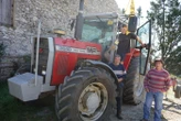 «La cagnotte en ligne me permettra de payer» : Lucas, 18 ans, a pu racheter aux enchères la ferme de ses grands-parents